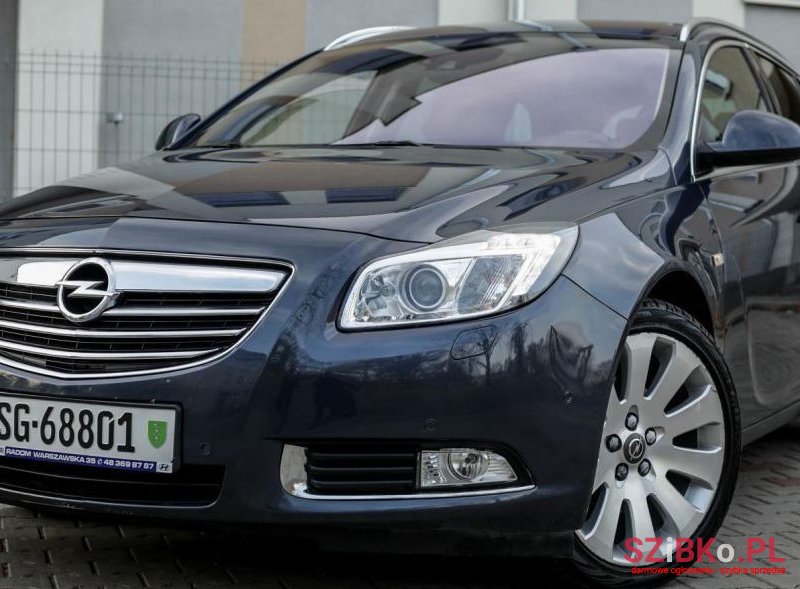 2009' Opel Insignia photo #1