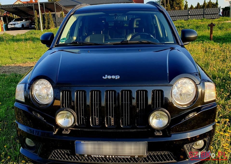 2008' Jeep Compass photo #2