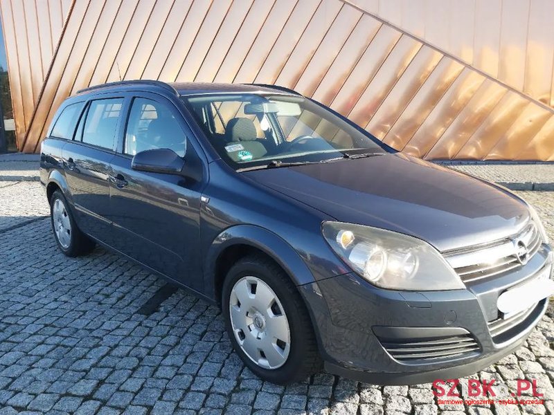 2006' Opel Astra photo #1