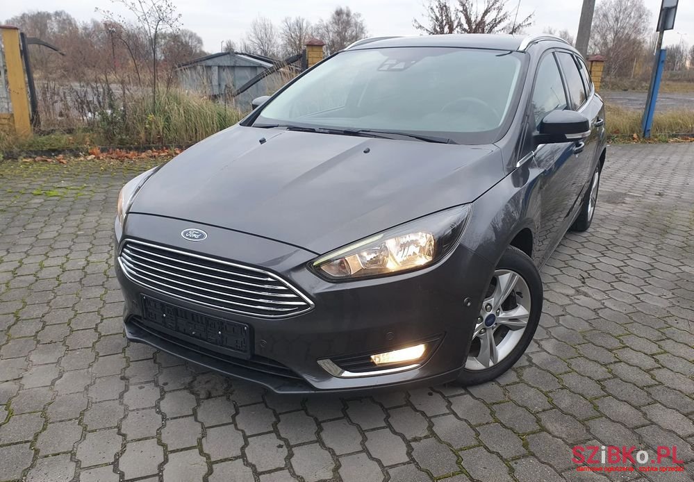 2015' Ford Focus photo #4