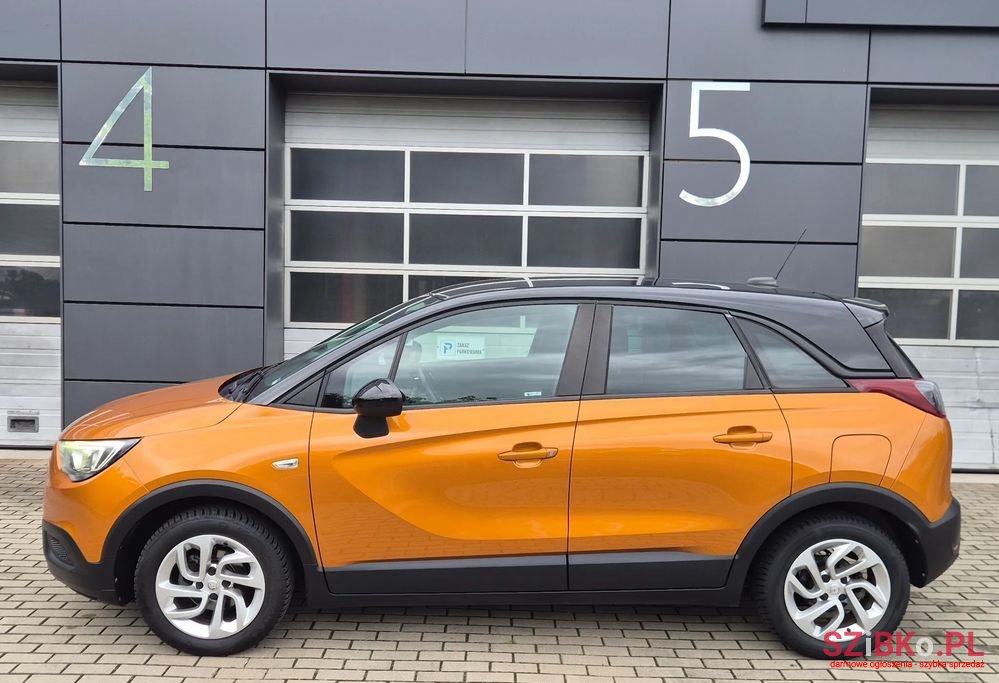 2017' Opel Crossland X 1.2 Limited Edition photo #5