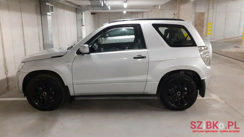2005' Suzuki Grand Vitara photo #1