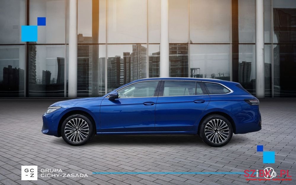 2024' Volkswagen Passat photo #2