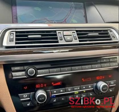 2011' BMW 7 Series 750I L photo #4