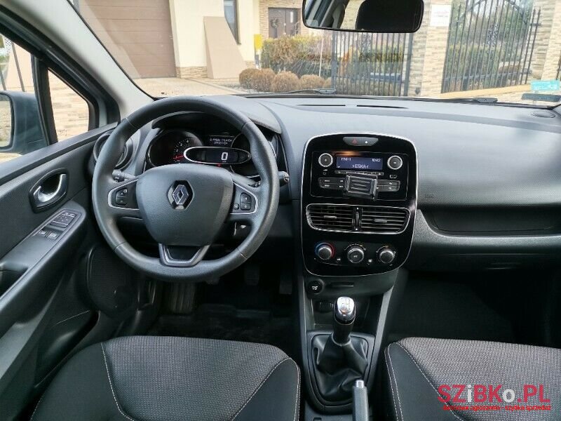2017' Renault Clio photo #2