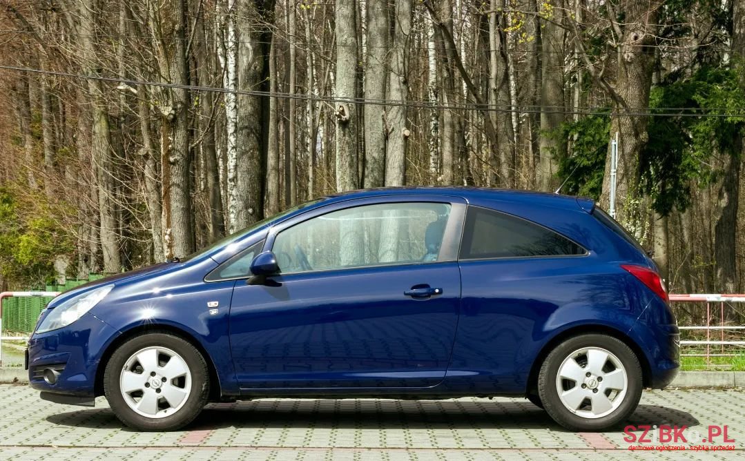 2010' Opel Corsa photo #3