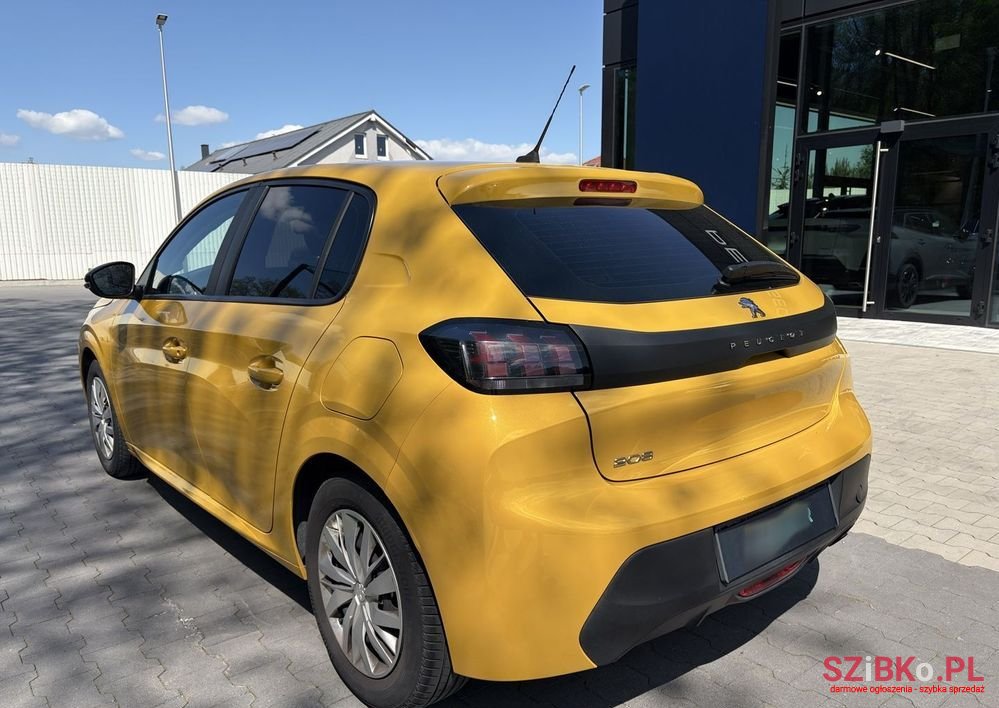 2020' Peugeot 208 photo #3
