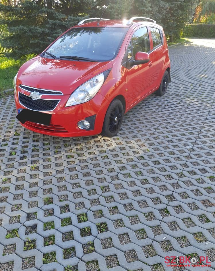 2010' Chevrolet Spark photo #2