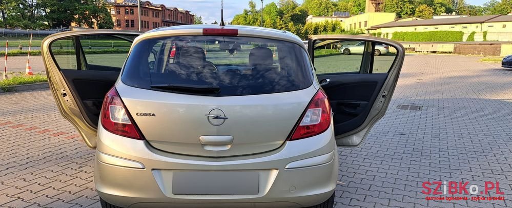 2010' Opel Corsa 1.4 16V 111 photo #2