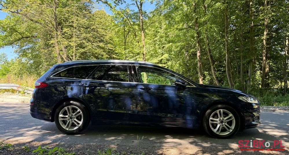 2017' Ford Mondeo photo #6