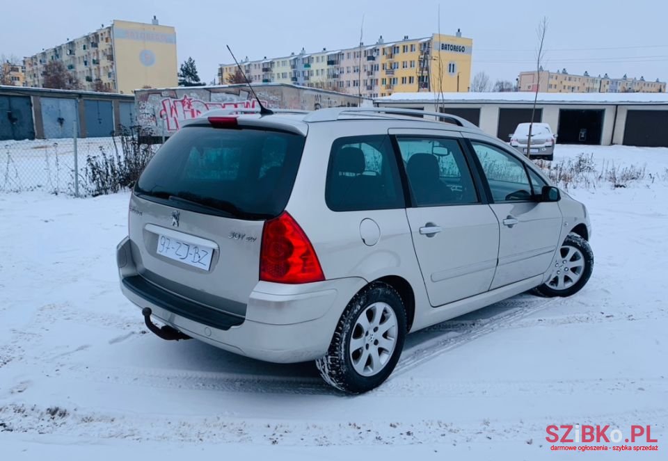 2008' Peugeot 307 photo #3