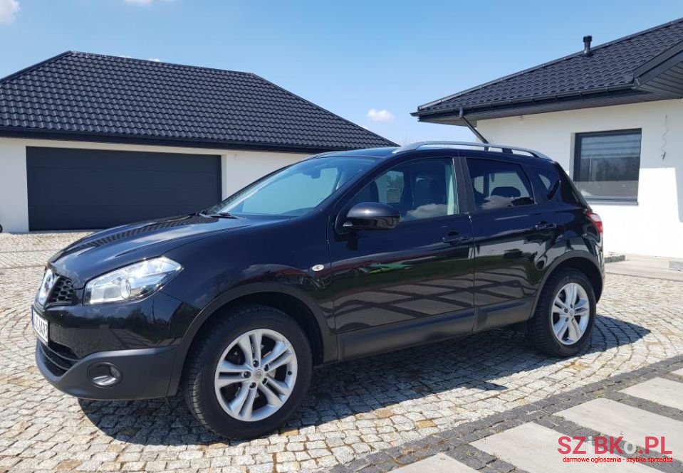 2010' Nissan Qashqai photo #2