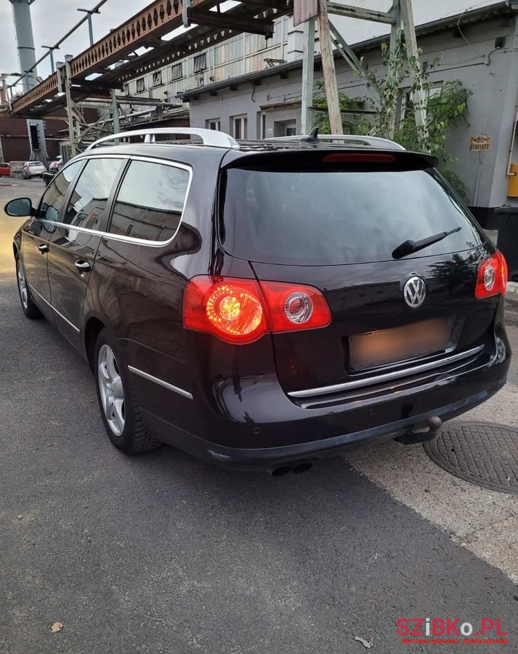 2006' Volkswagen Passat photo #4