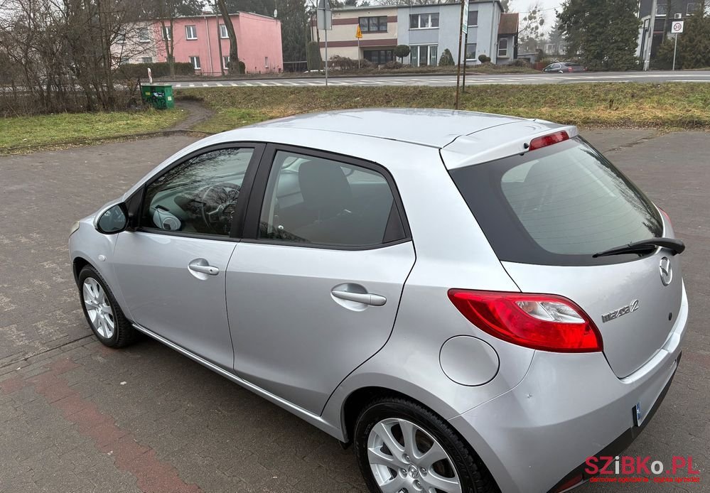 2011' Mazda 2 1.3 Mzr Active photo #4