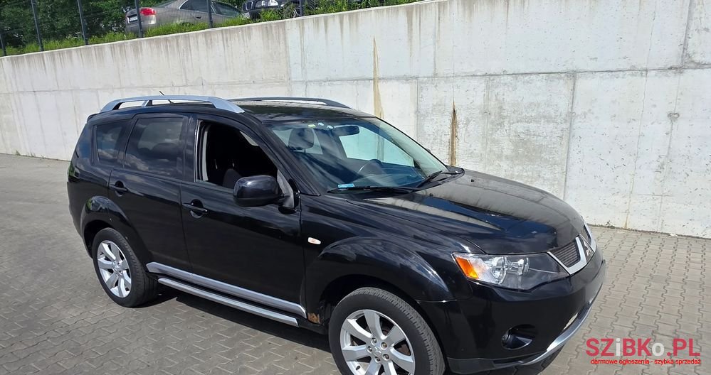 2008' Mitsubishi Outlander 2.4 2Wd photo #1