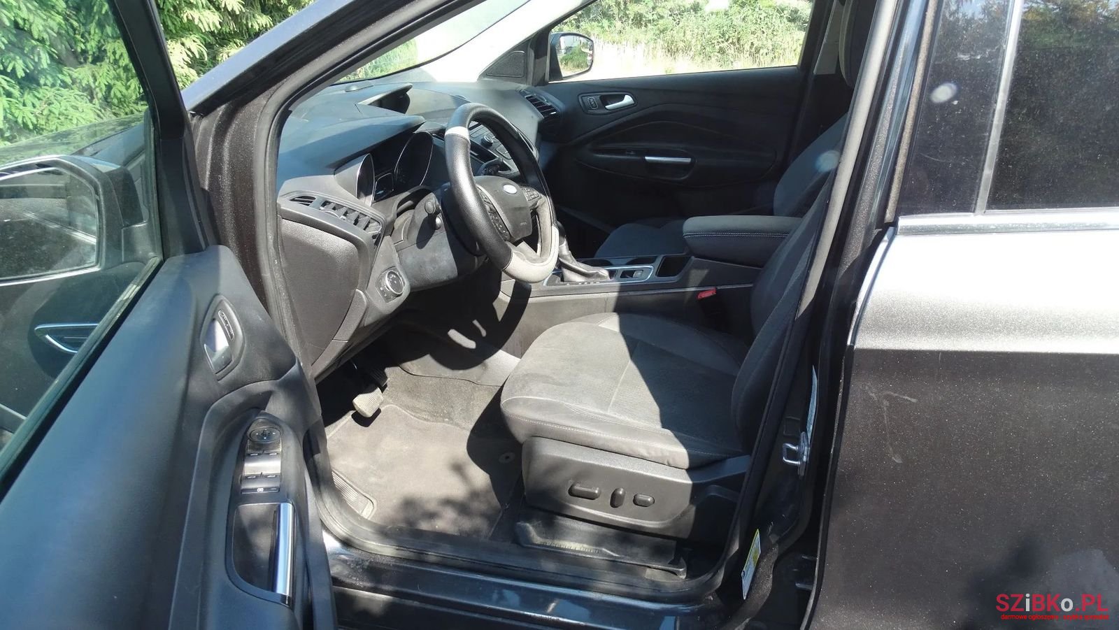 2017' Ford Kuga photo #6