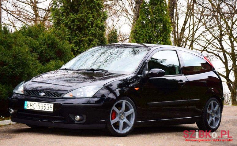2003' Ford Focus photo #1