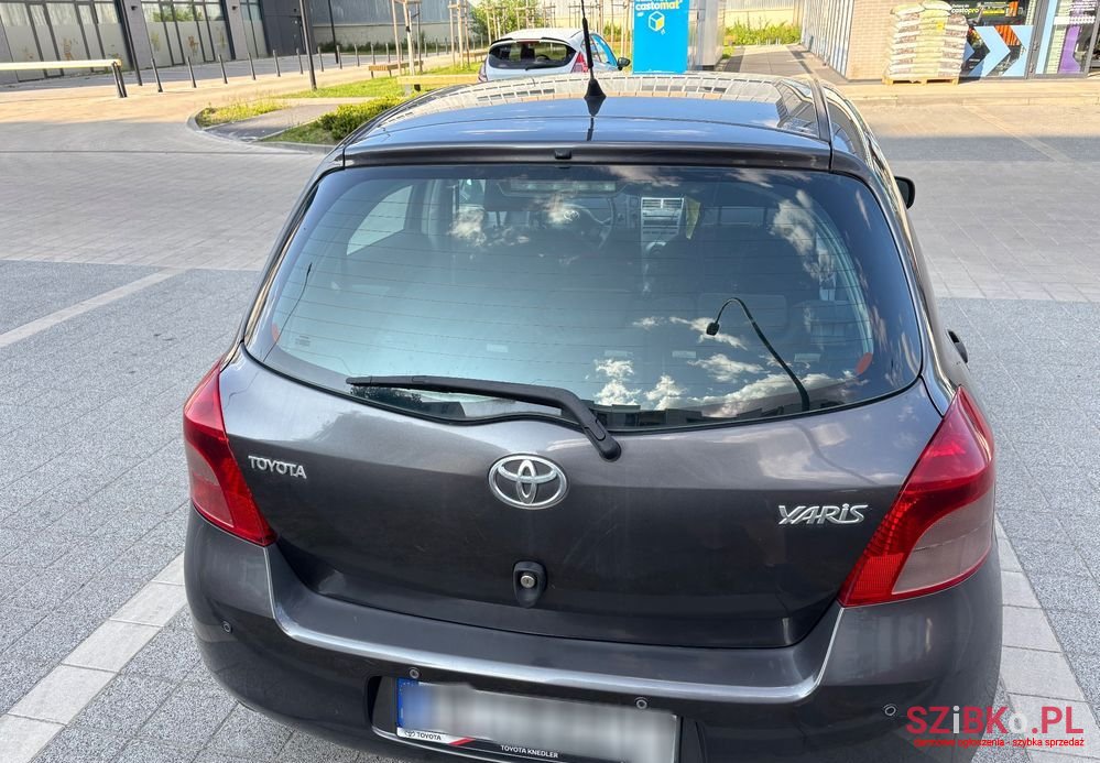 2008' Toyota Yaris 1.3 Terra photo #3