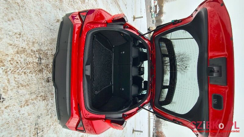 2021' Toyota CHR photo #2