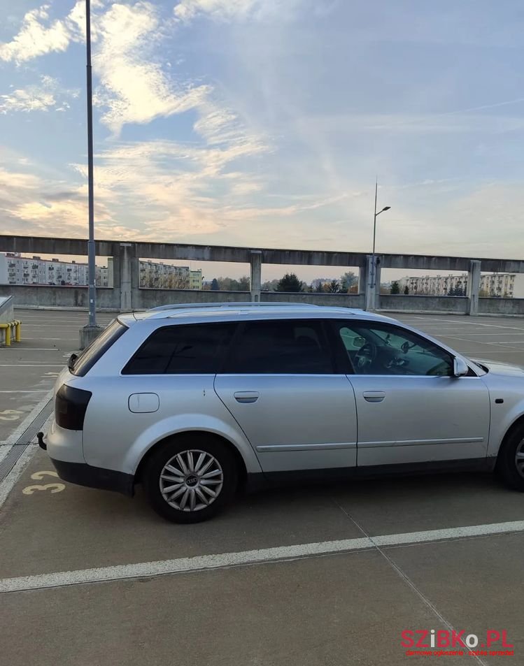 2001' Audi A4 Avant 2.0 photo #3