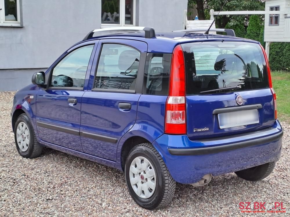 2010' Fiat Panda photo #4