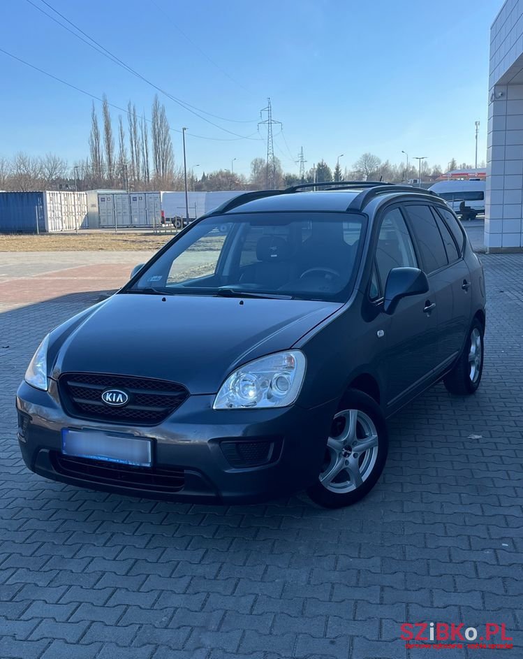 2009' Kia Carens 2.0 Cvvt Lx photo #6