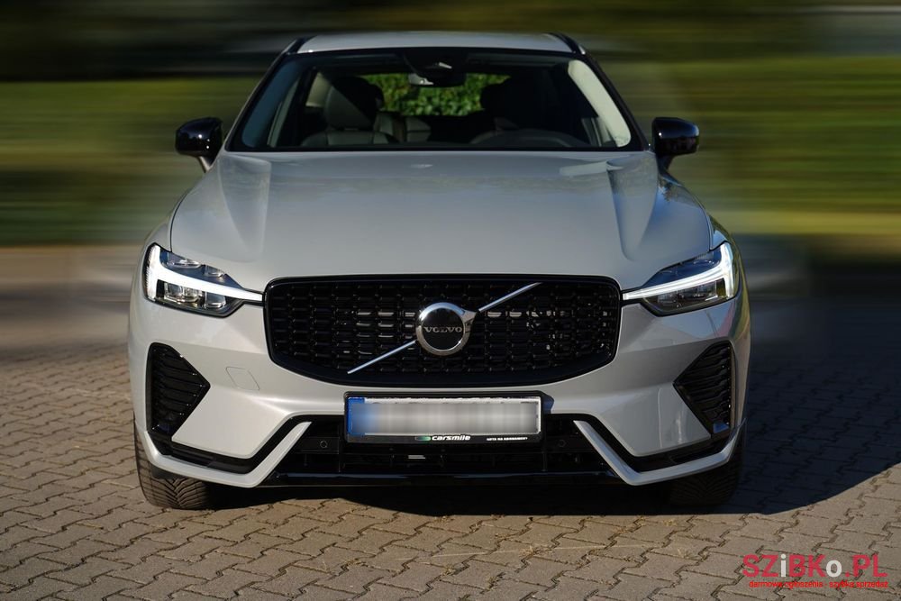 2024' Volvo Xc 60 photo #2