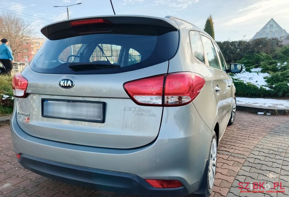 2016' Kia Carens 1.6 Gdi M photo #3