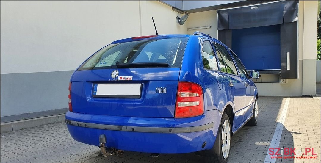 2004' Skoda Fabia photo #6