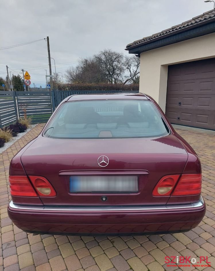 1996' Mercedes-Benz E-Class 290 Td Elegance photo #2