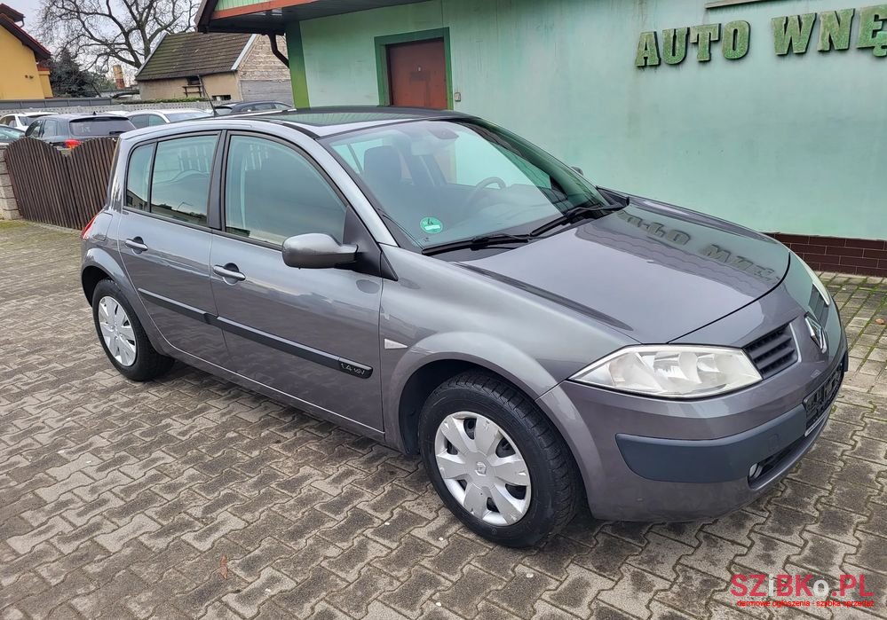2005' Renault Megane photo #3