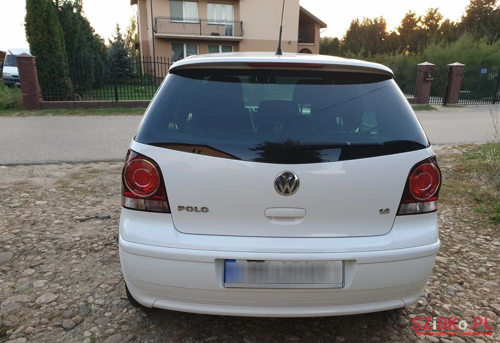 2008' Volkswagen Polo 1.6 Gt Rocket photo #4