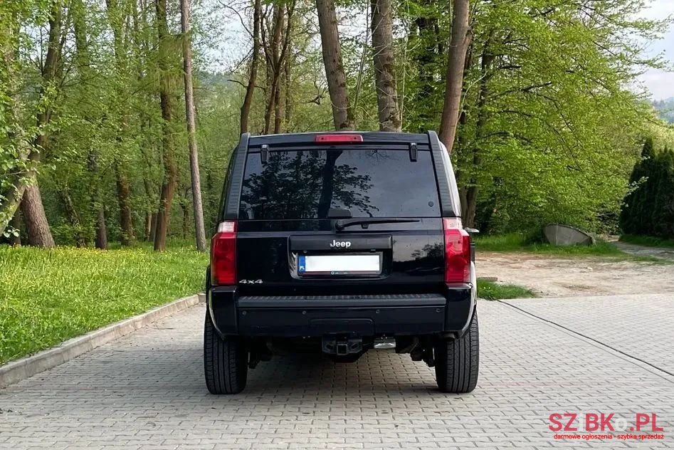 2007' Jeep Commander photo #2