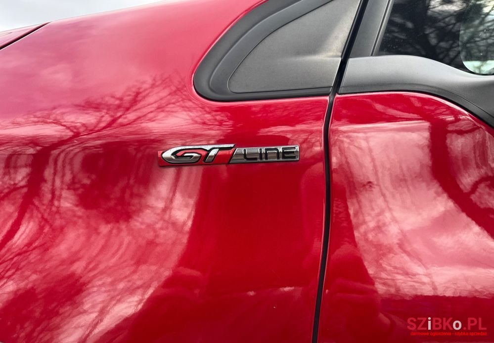 2017' Peugeot 2008 photo #5