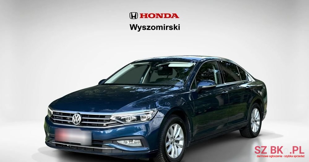 2019' Volkswagen Passat photo #1