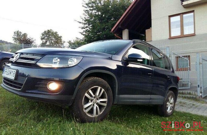 2016' Volkswagen Tiguan photo #1