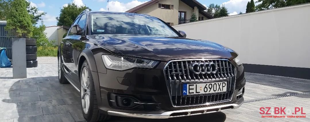 2015' Audi A6 Allroad photo #3