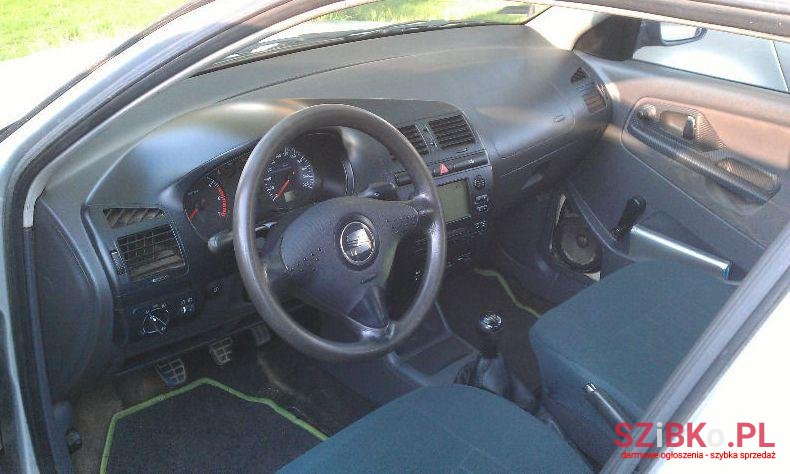 2000' SEAT Cordoba photo #1