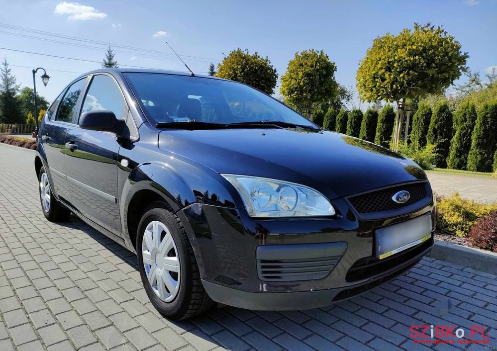 2005' Ford Focus photo #1
