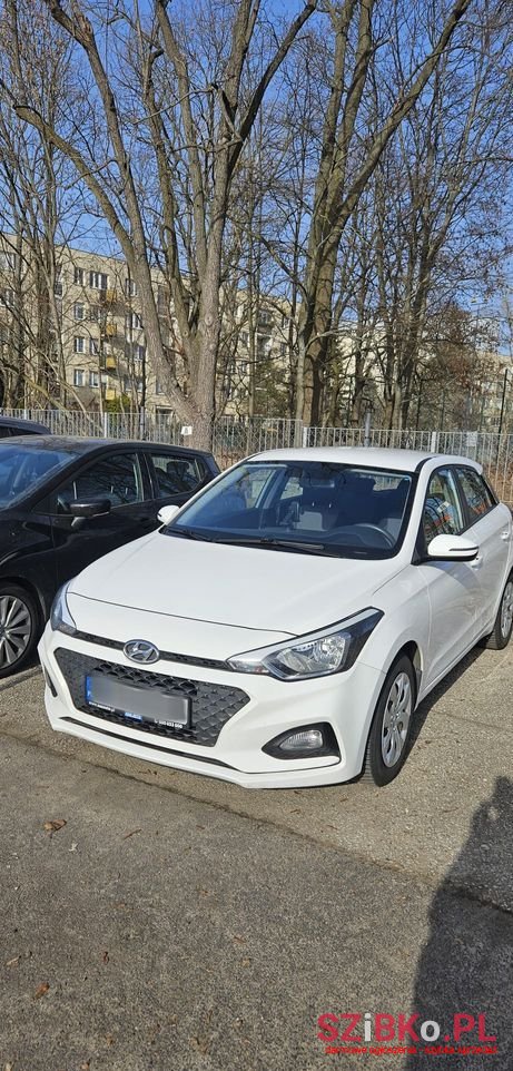 2018' Hyundai i20 1.2 Classic photo #1