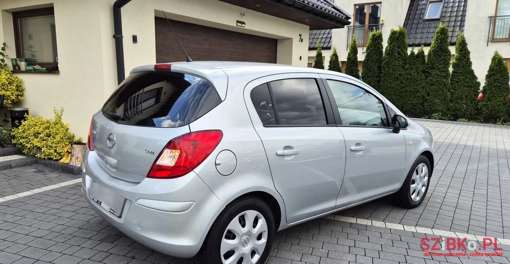2013' Opel Corsa 1.3 Cdti Cosmo S&S photo #3