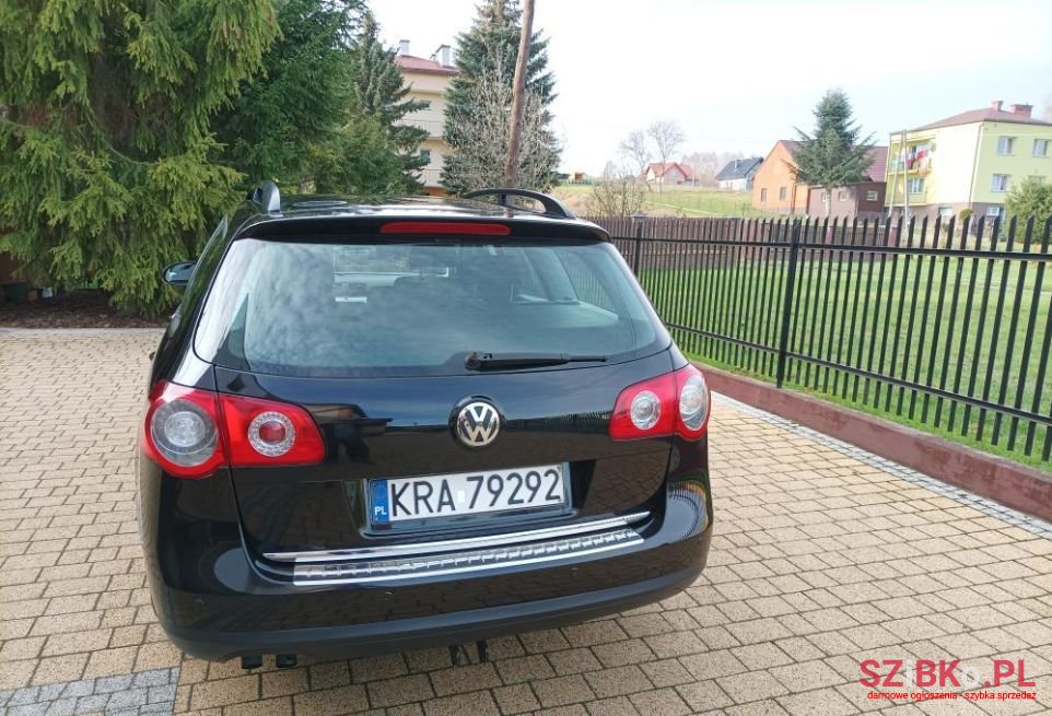 2007' Volkswagen Passat photo #6