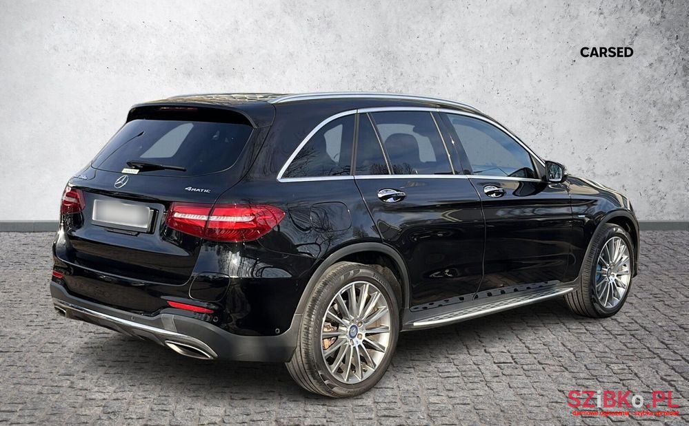 2016' Mercedes-Benz GLC photo #5