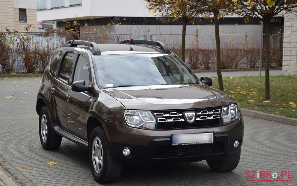 2017' Dacia Duster 1.6 Sce Laureate S&S photo #1