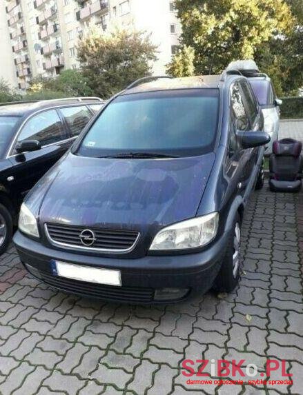 2002' Opel Zafira photo #1