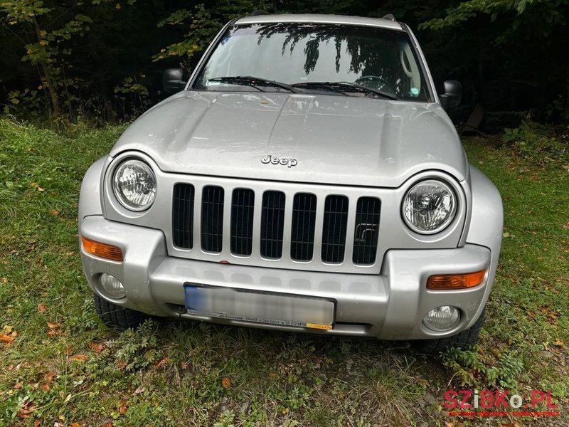 2002' Jeep Cherokee 3.7 Limited photo #2