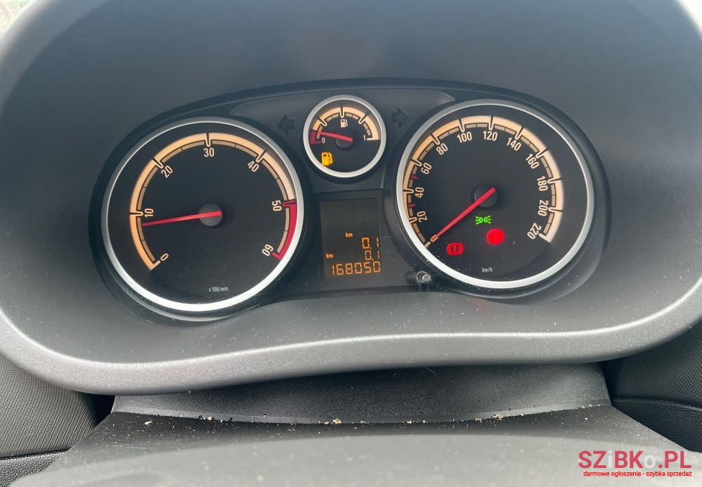 2009' Opel Corsa 1.3 Cdti 111 photo #2