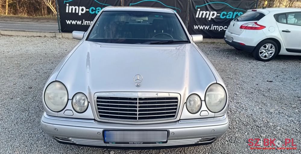 1996' Mercedes-Benz E-Class photo #4