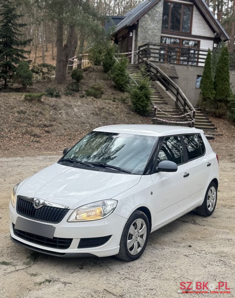 2014' Skoda Fabia 1.4 16V Active photo #2