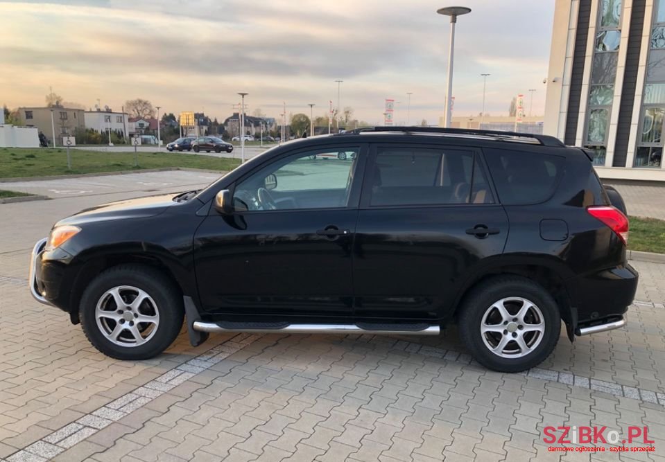 2007' Toyota RAV4 photo #4